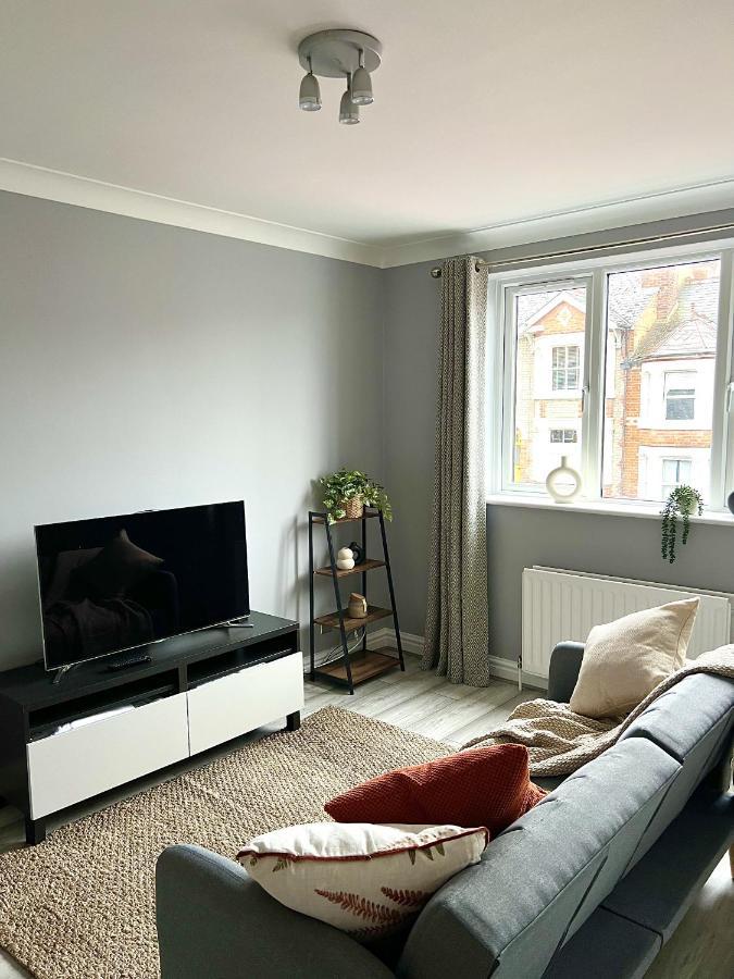 Franklin Suite - Reading City Centre - Free Parking - Close To Station Kültér fotó